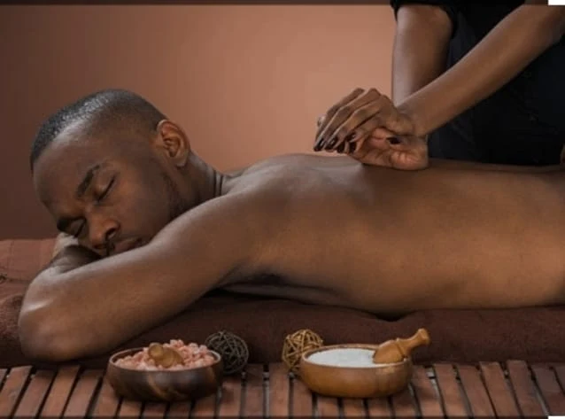 Ember in two(couples massage)